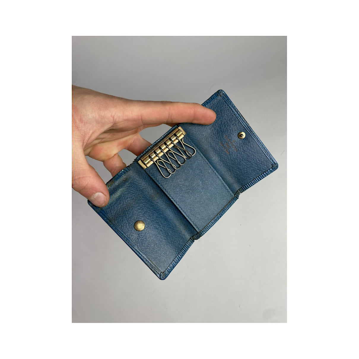 Louis Vuitton Lockme Purse image 4