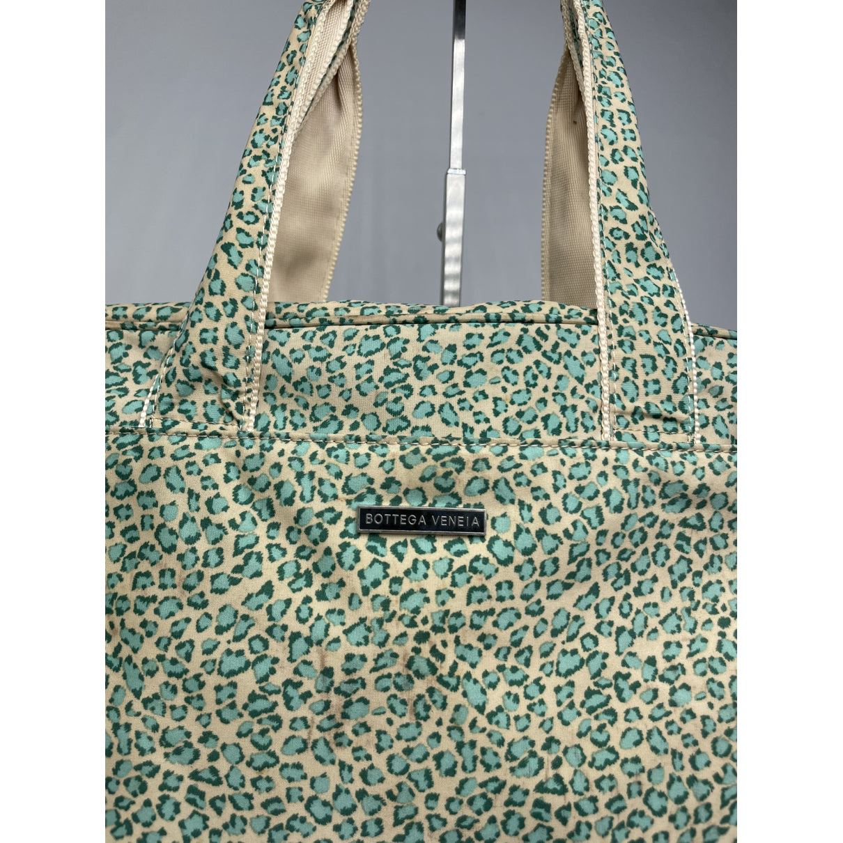 Bottega Veneta Handbag image 2