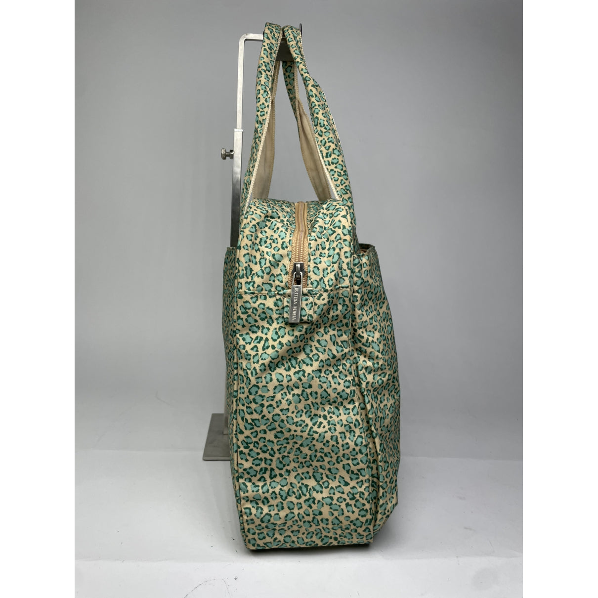 Bottega Veneta Handbag image 3