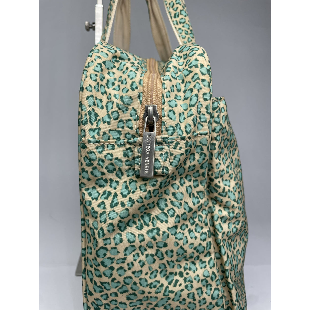 Bottega Veneta Handbag image 4