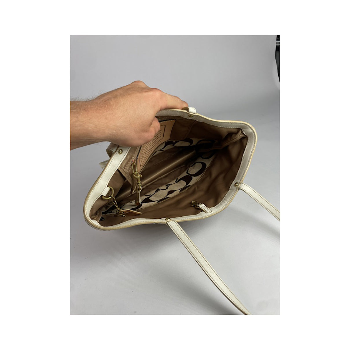 Coach Signature Sufflette Handbag image 3