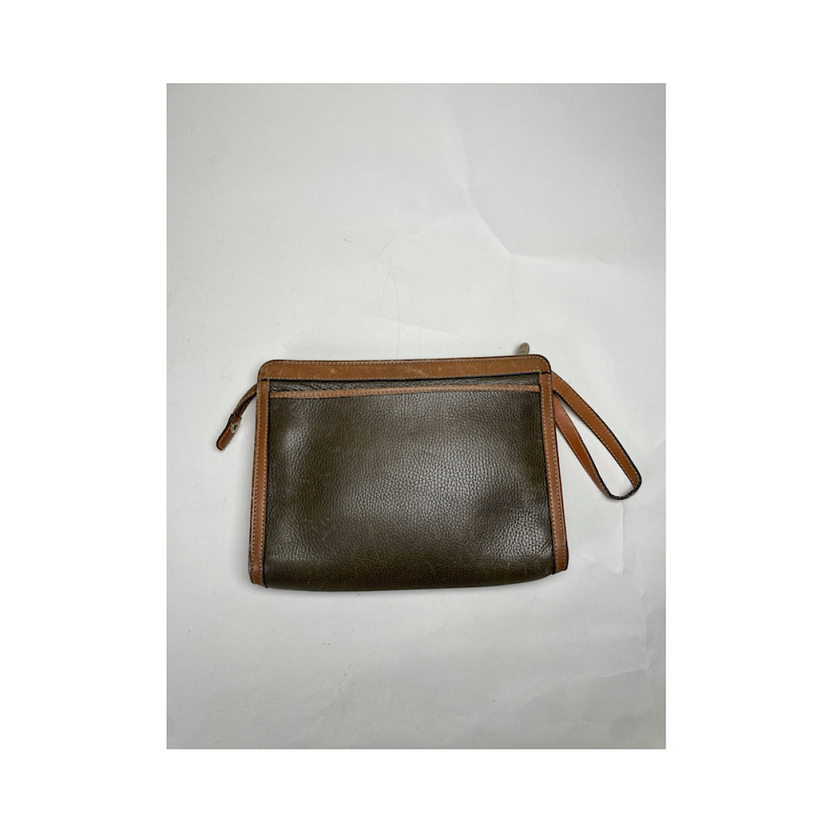 Celine Triomphe Vintage Clutch Bag image 5