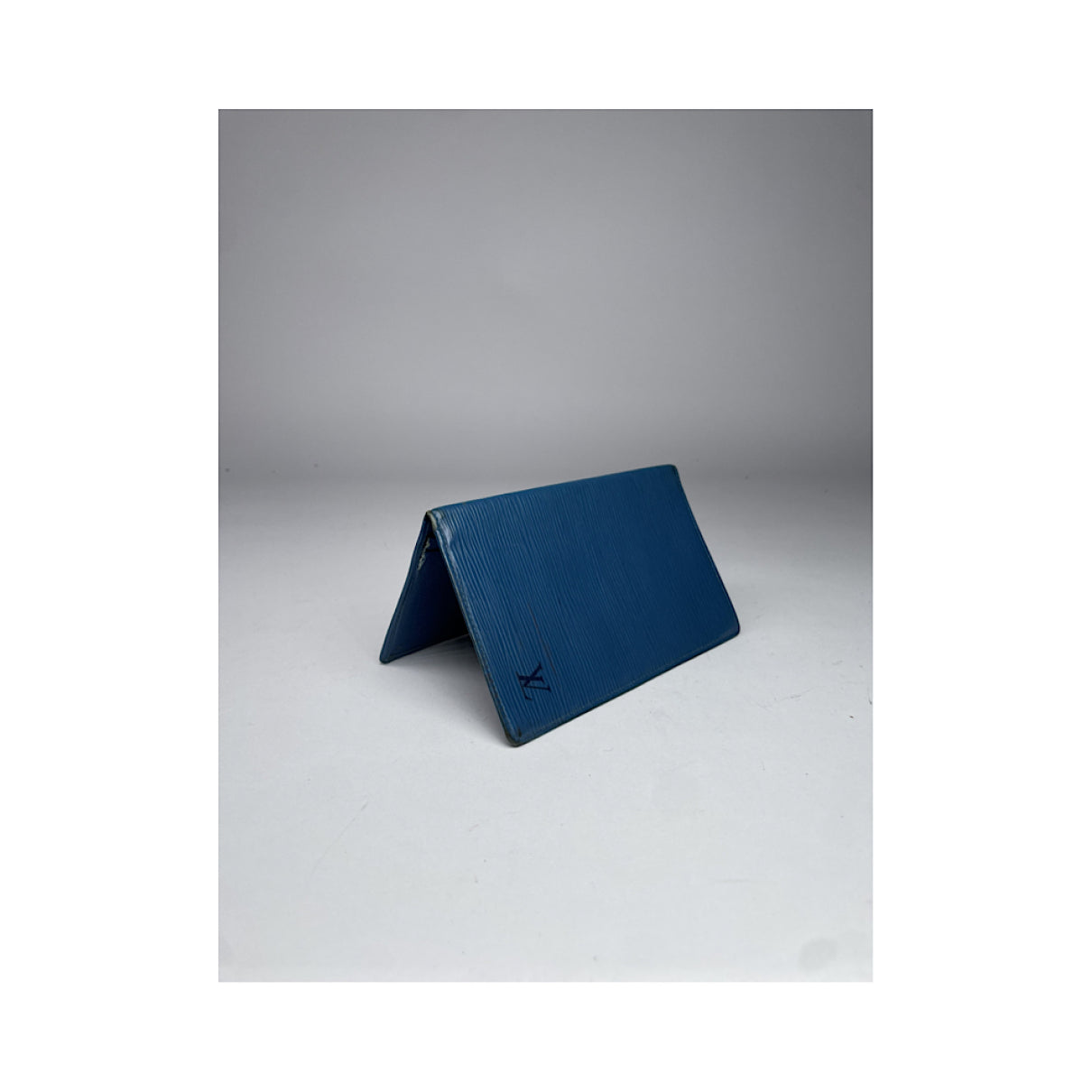 Louis Vuitton Passport cover Purse image 2