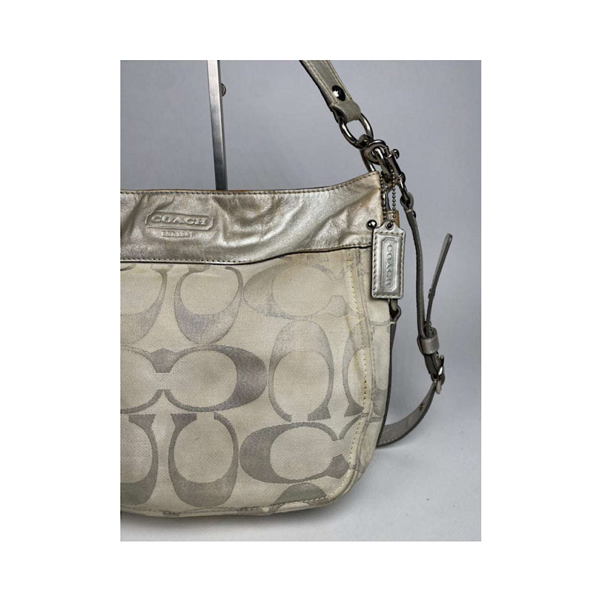 Coach Signature Sufflette Silver Leather Handbag image 2