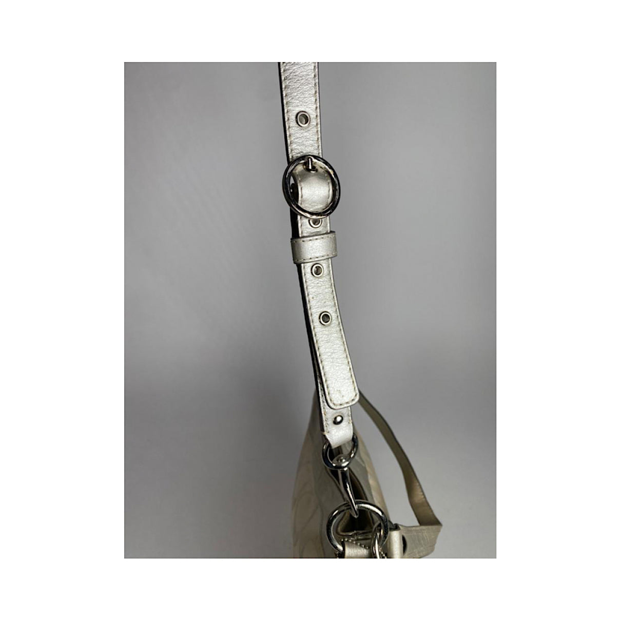 Coach Signature Sufflette Silver Leather Handbag image 3