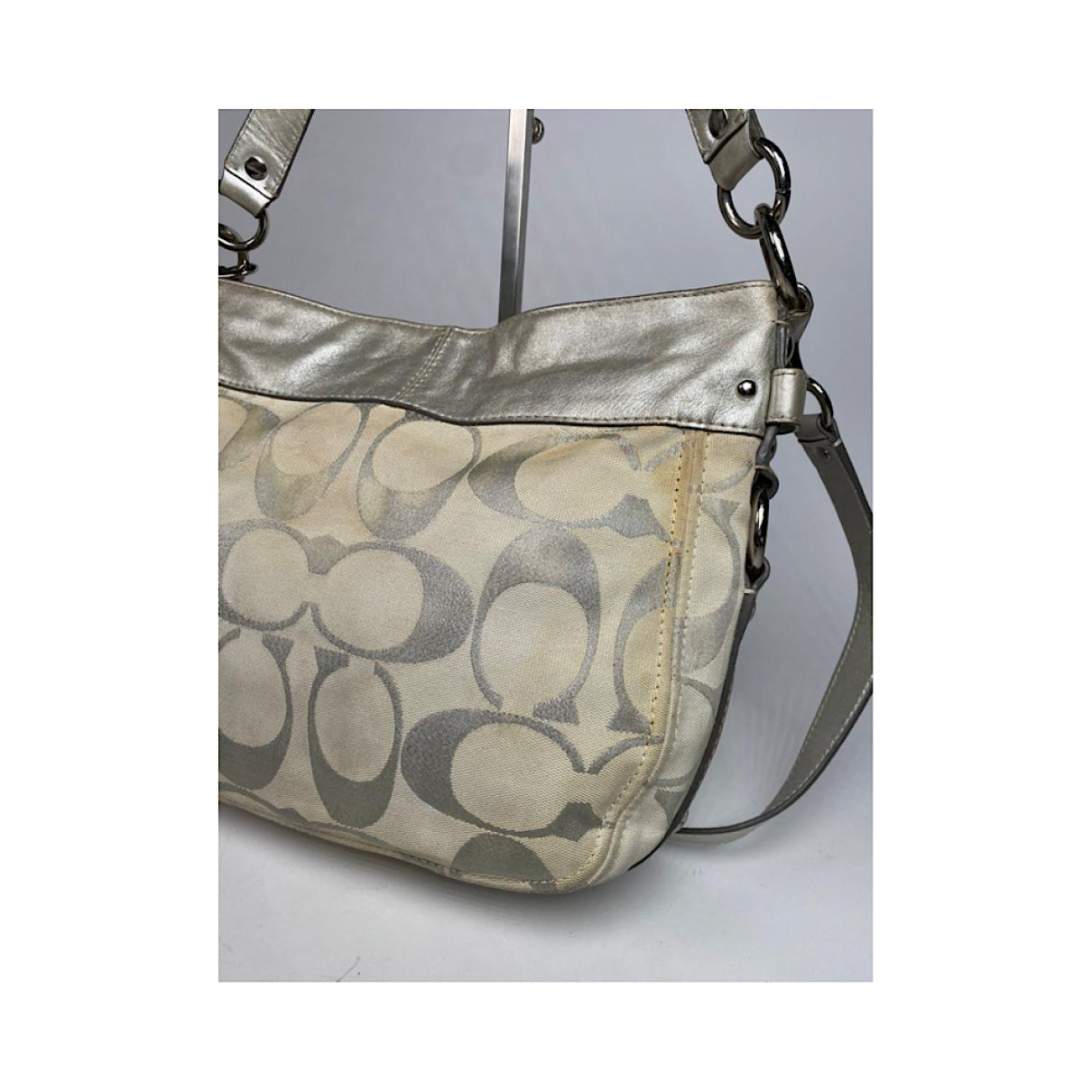 Coach Signature Sufflette Silver Leather Handbag image 5