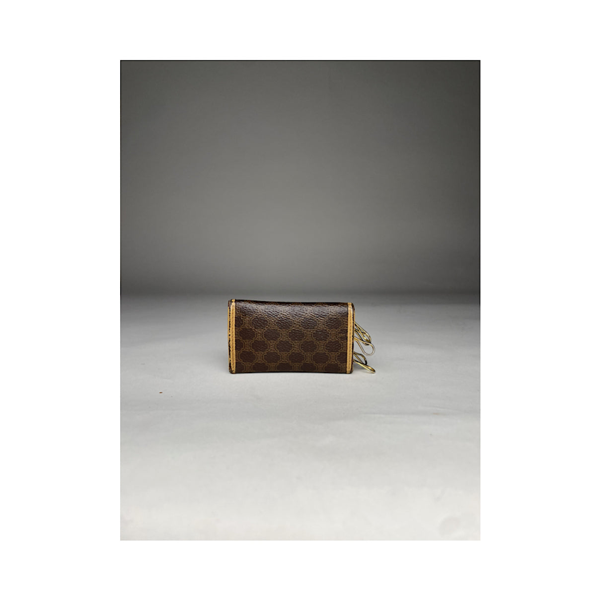 Celine Triomphe Beige Leather Wallet image 2