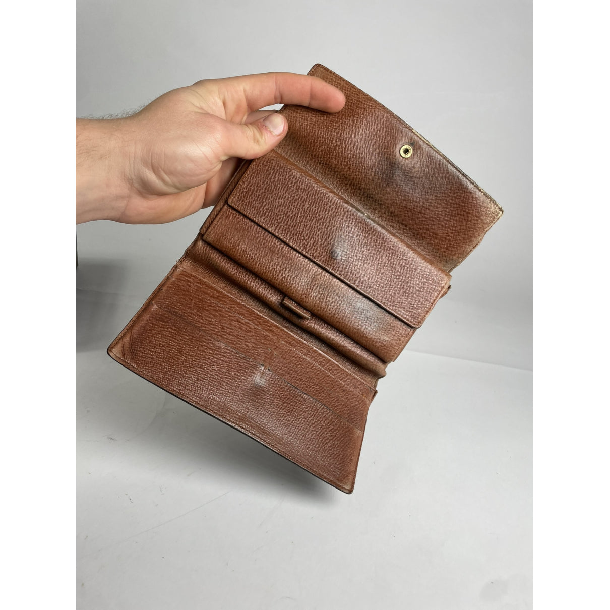 Louis Vuitton Iris Wallet image 3