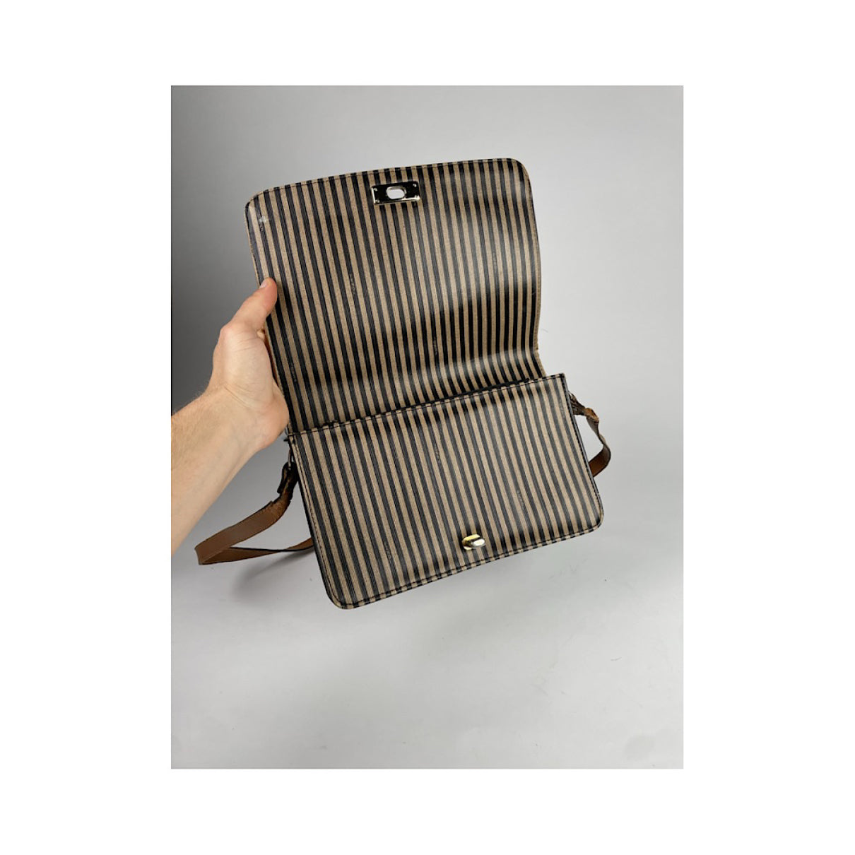 Fendi Baguette Brown Leather Handbag image 5