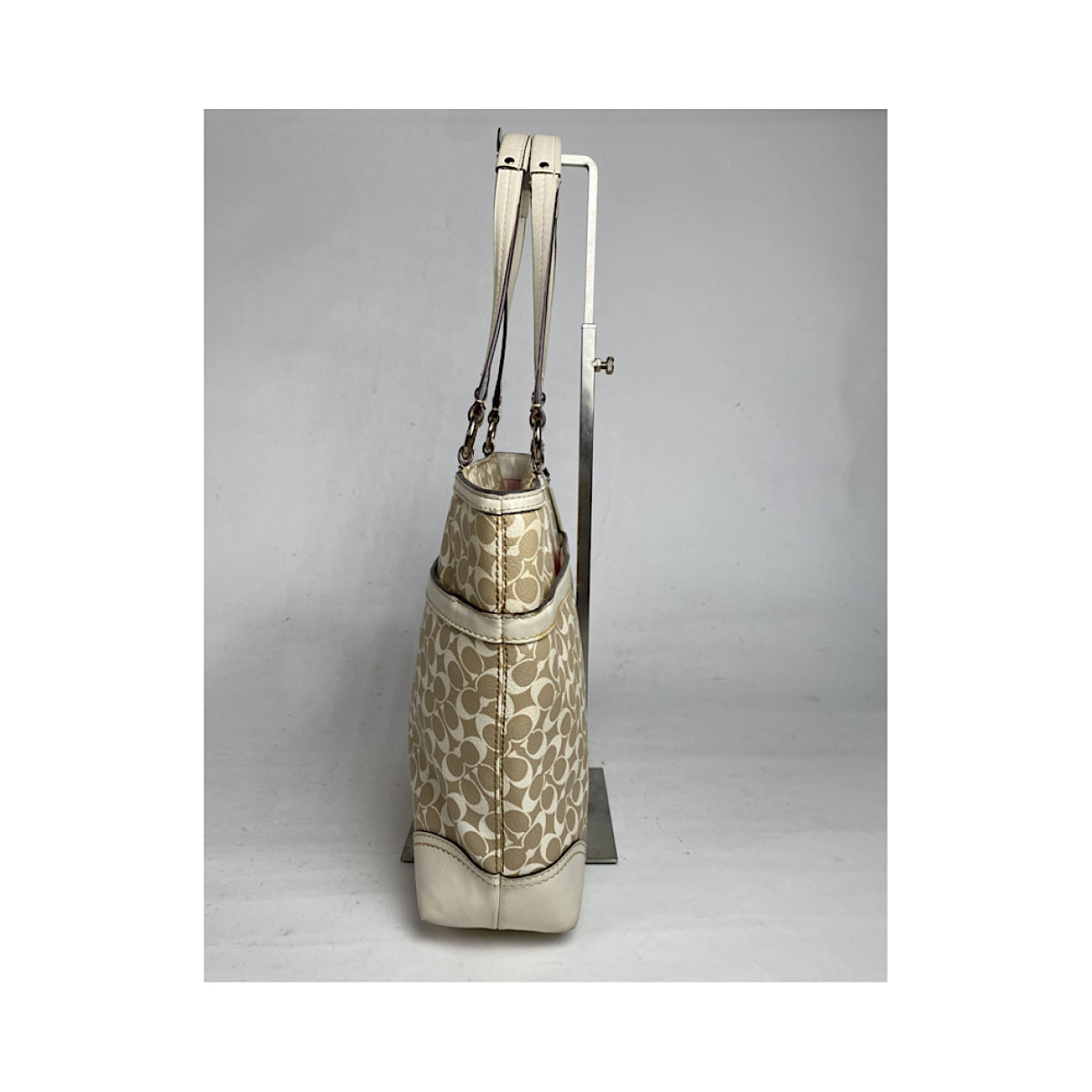 Coach Signature Sufflette Handbag image 4