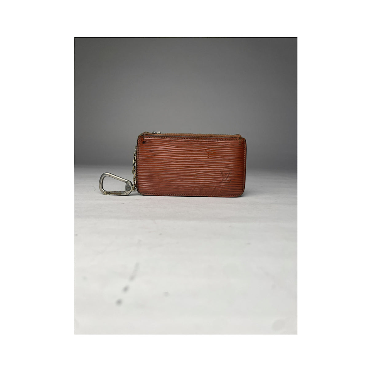 Louis Vuitton Dauphine Purse image 2