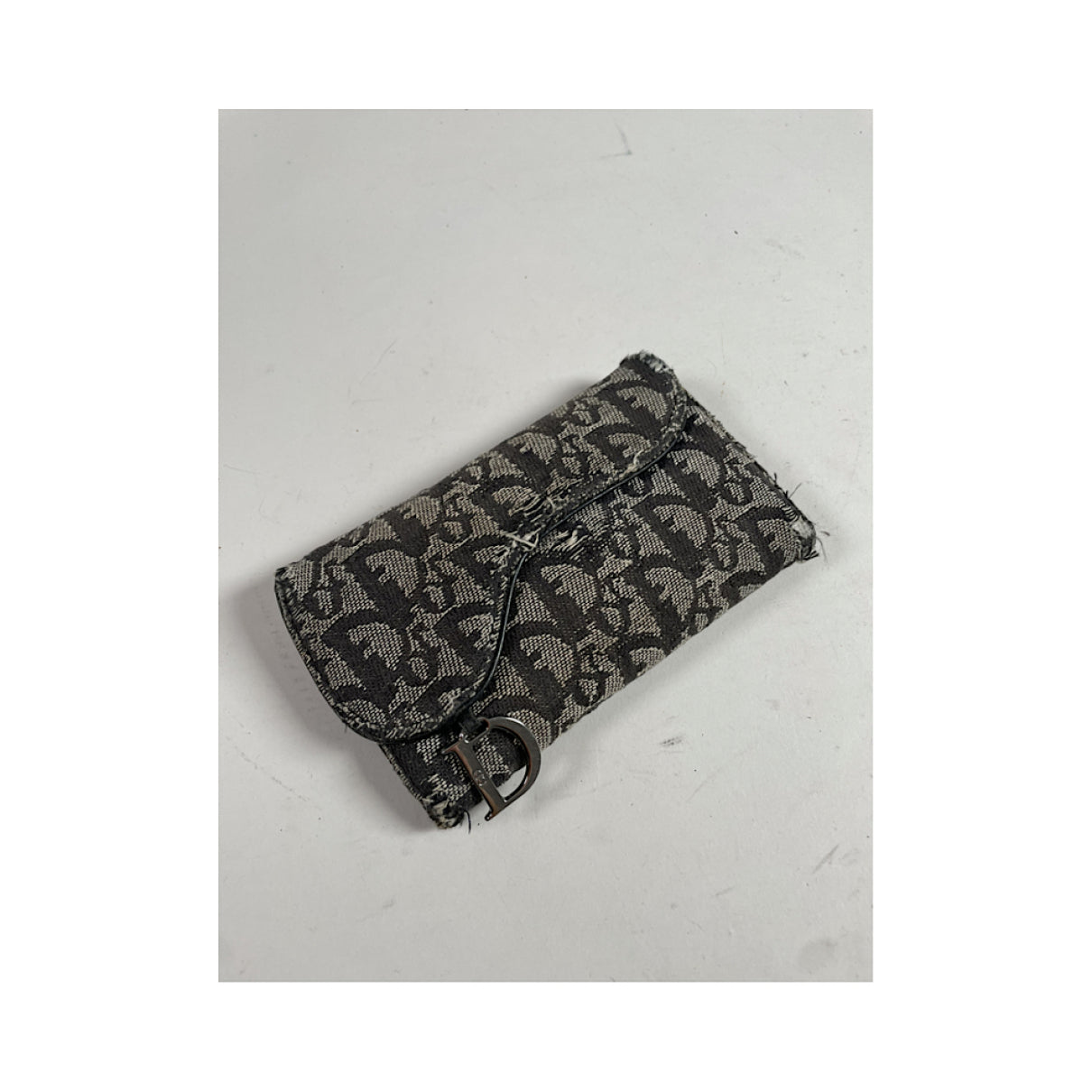 Dior Saddle Wallet image 2