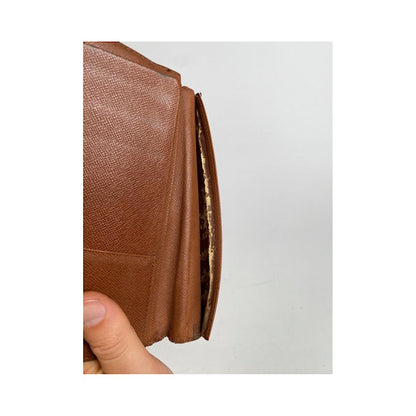 Louis Vuitton Passport cover Purse image 3