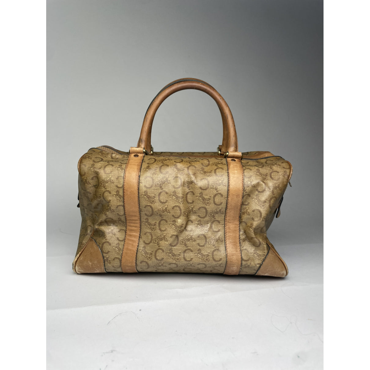 Celine SAC SEAU Gold Leather Handbag image 3