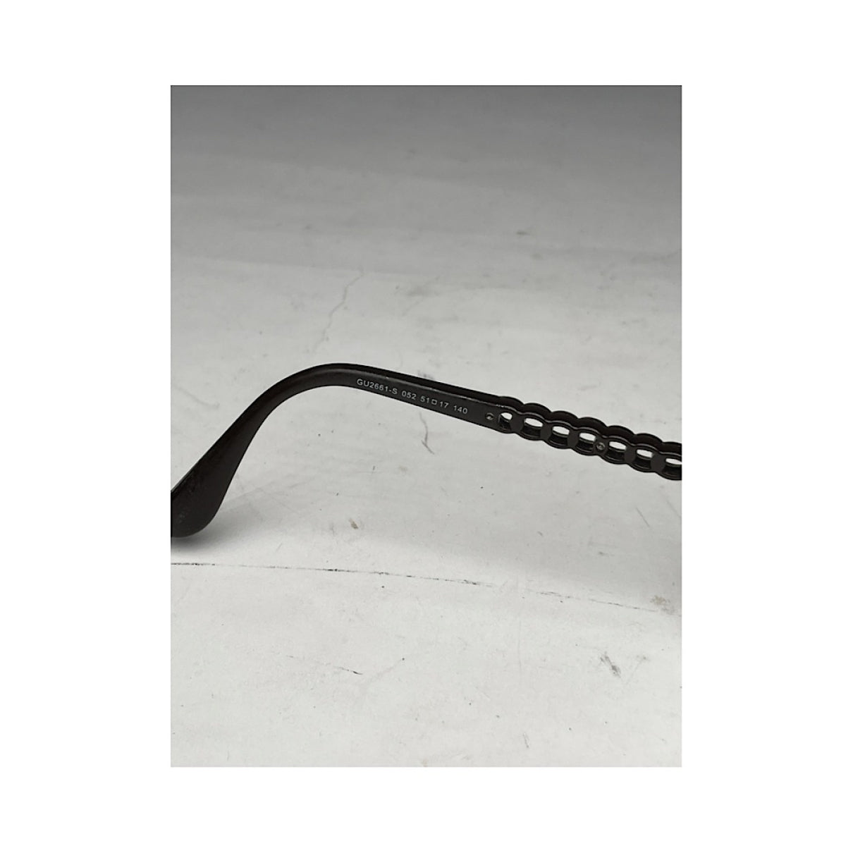 GUESS Sunglasses image 3