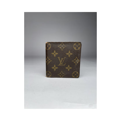 Louis Vuitton Purse image 2
