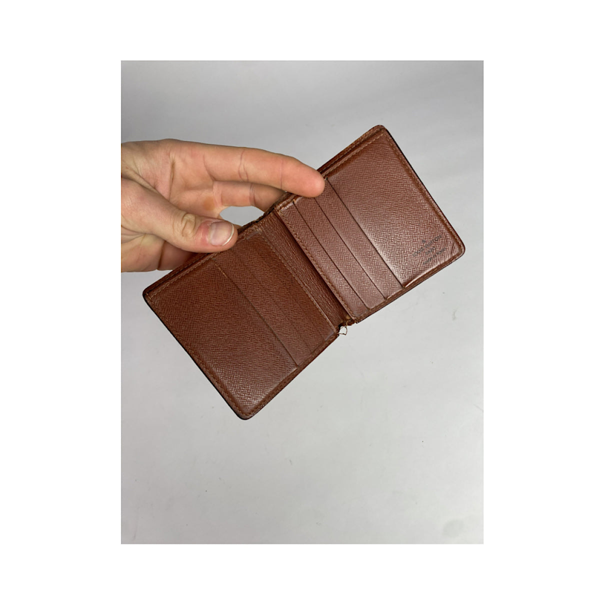 Louis Vuitton Purse image 5