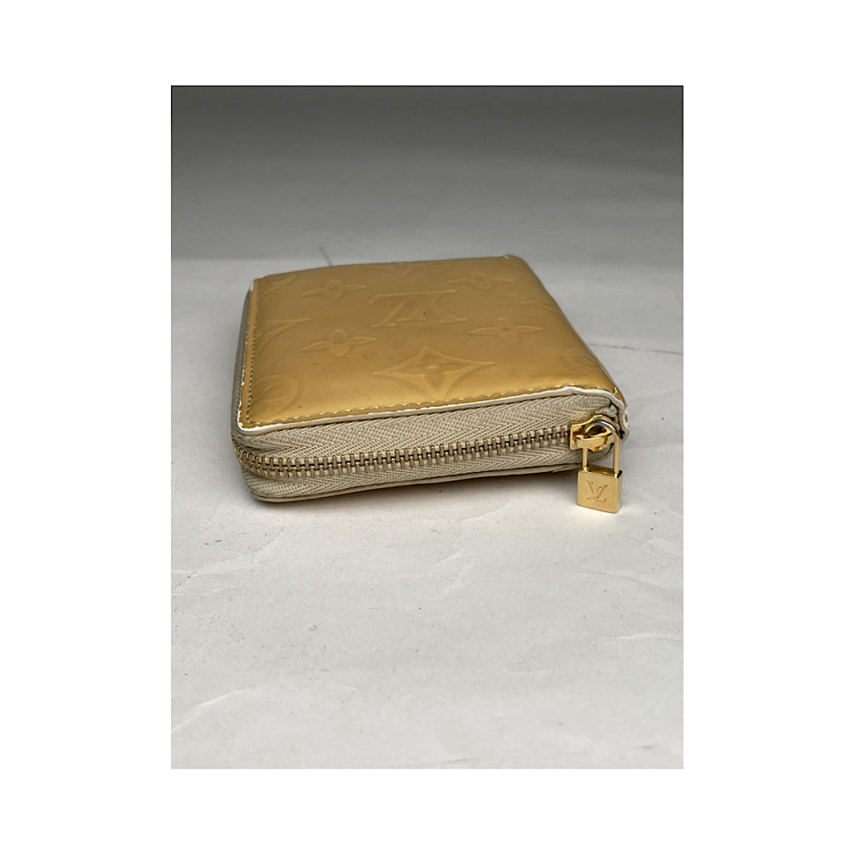 Louis Vuitton Zippy Wallet image 4