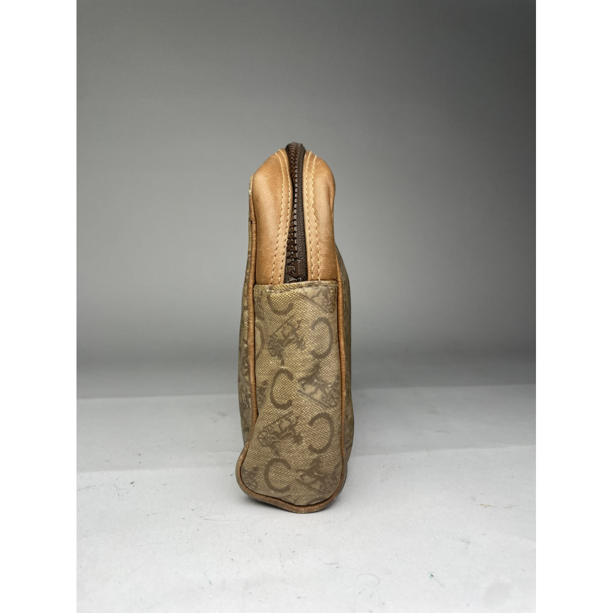 Celine Triomphe Vintage Clutch Bag image 4