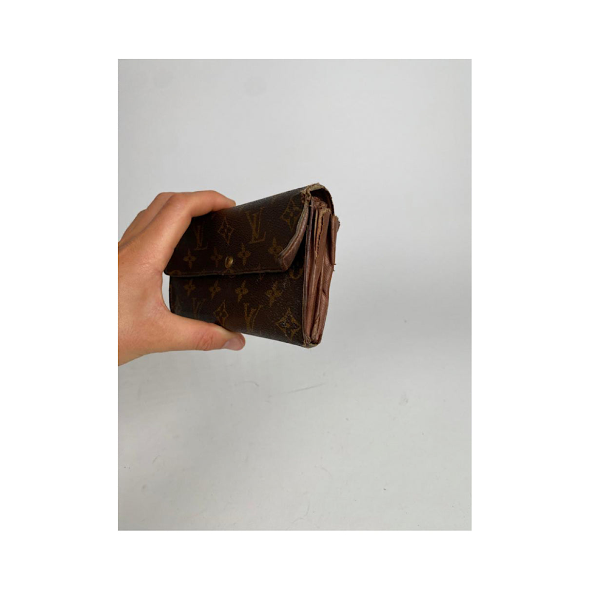 Louis Vuitton Alexandra Wallet image 4