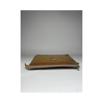 Celine Triomphe Vintage Clutch Bag image 4