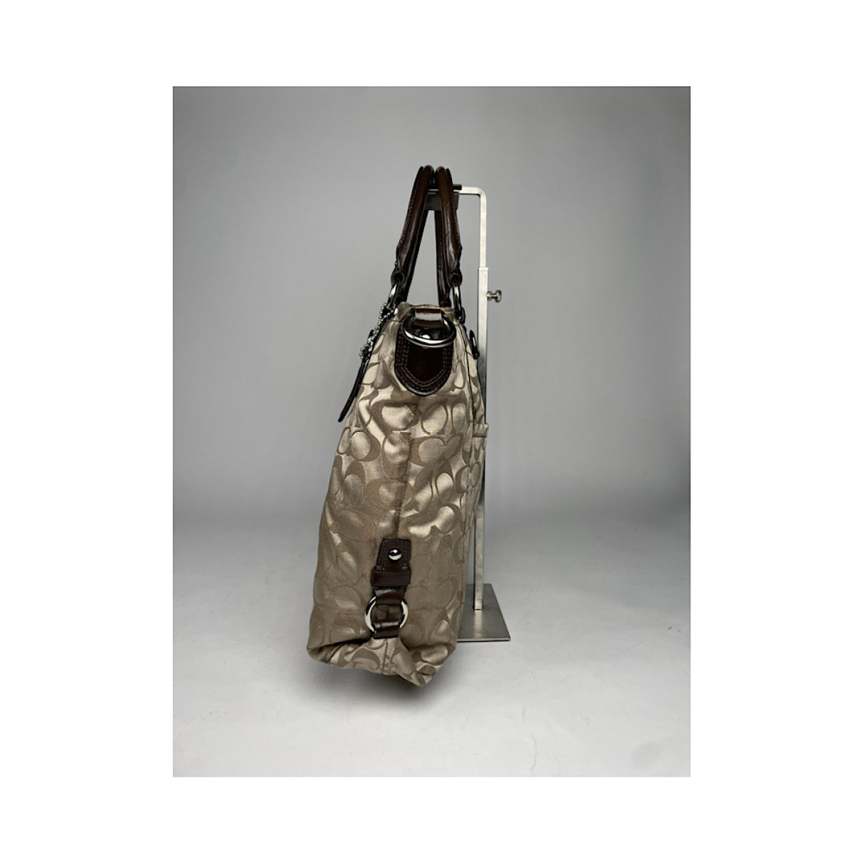 Coach Signature Sufflette Handbag image 4