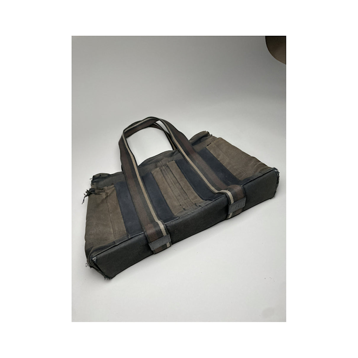 Hermès Troca Handbag image 2