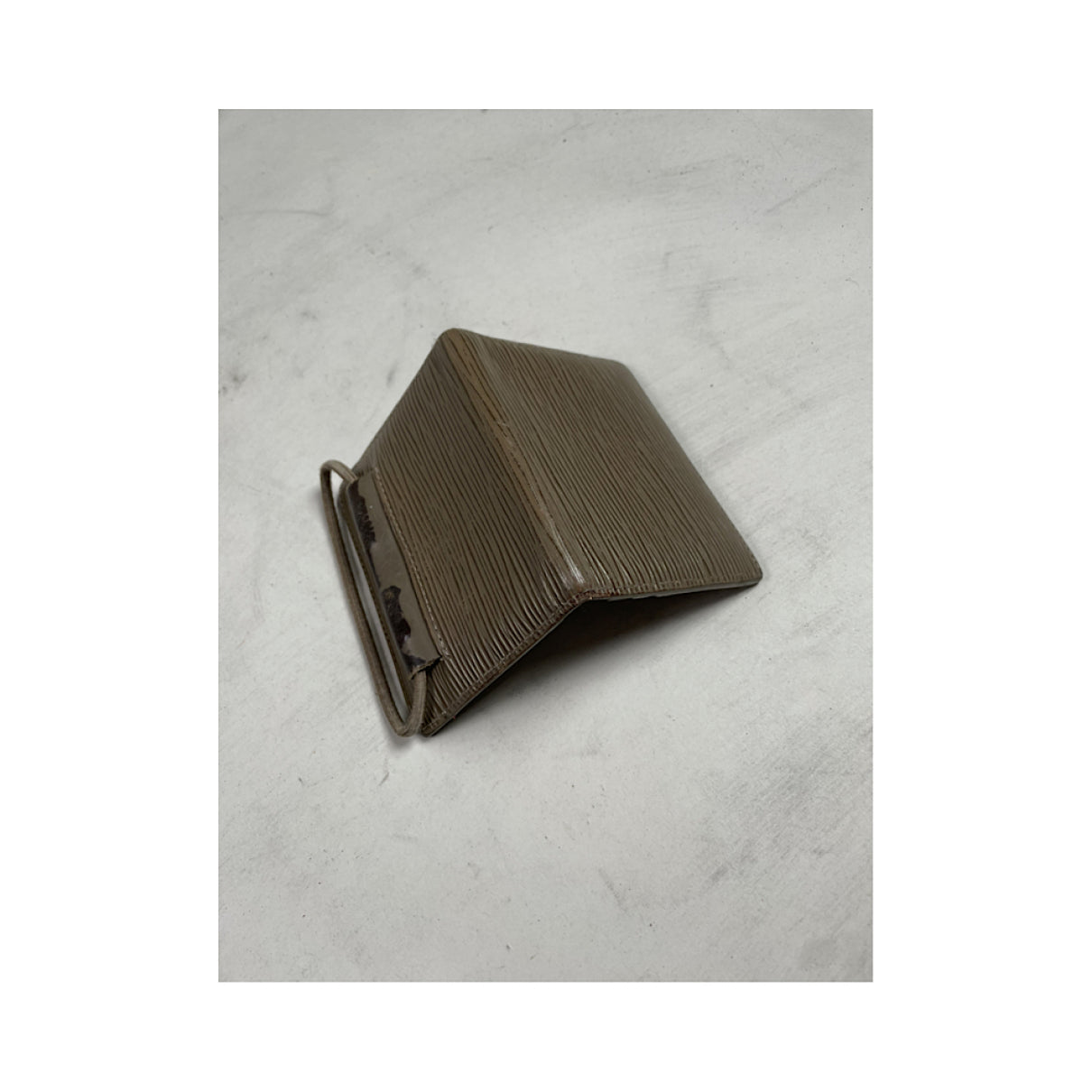 Louis Vuitton Daily Purse image 3