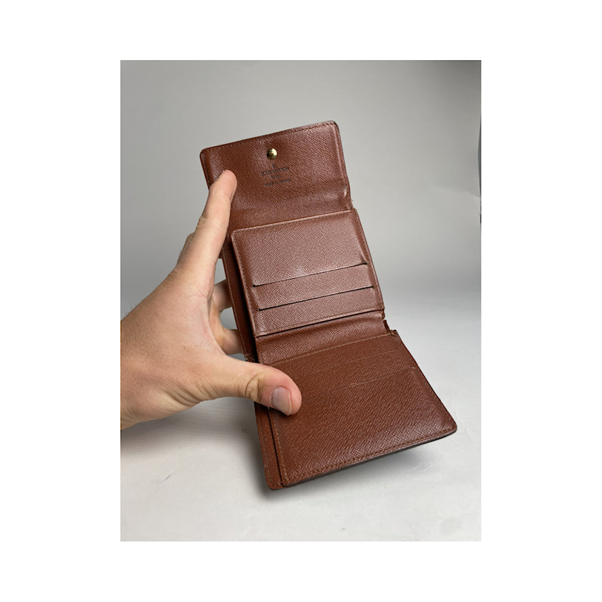 Louis Vuitton Wallet image 5