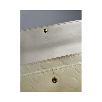 Louis Vuitton Purse image 4