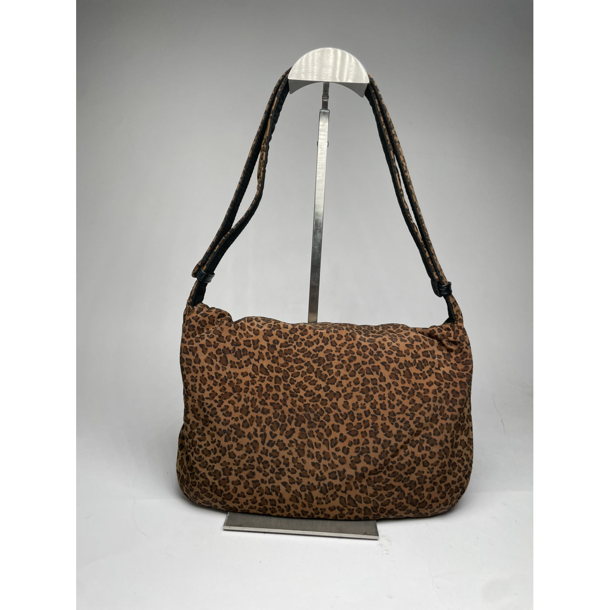 Bottega Veneta Veneta Handbag image 5