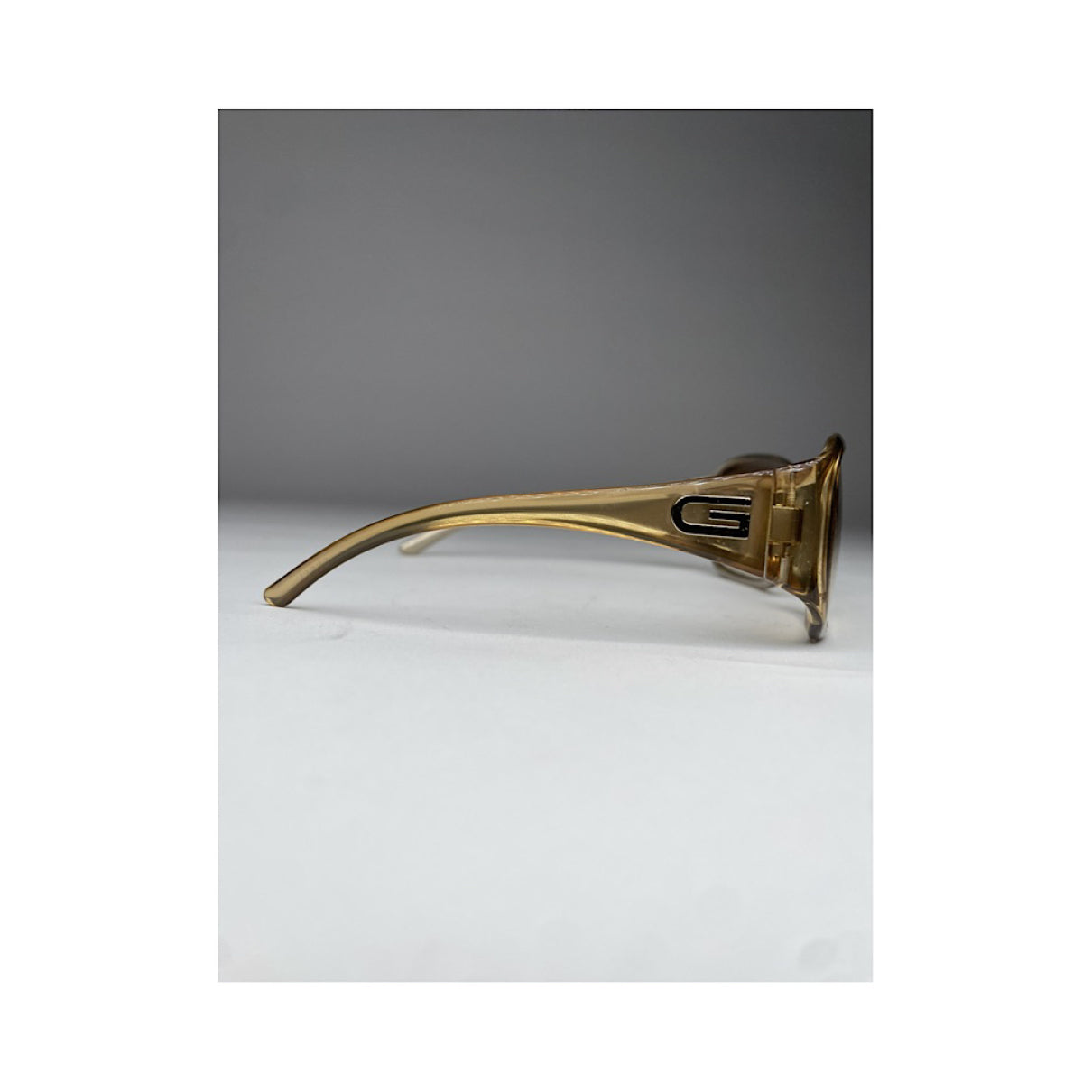 Gucci Sunglasses image 2