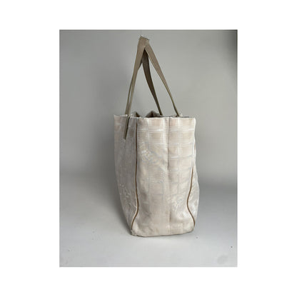 Chanel Handbag image 5