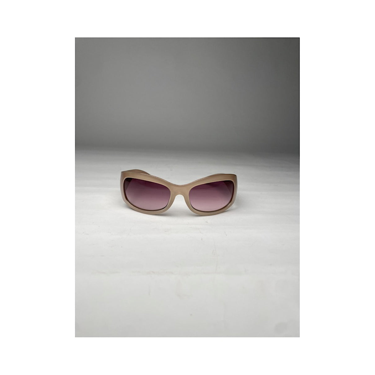 Fendi Sunglasses image 4
