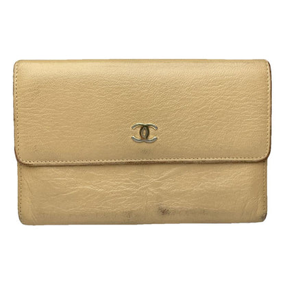 Chanel Timeless/Classique Beige Leather Wallet image 1
