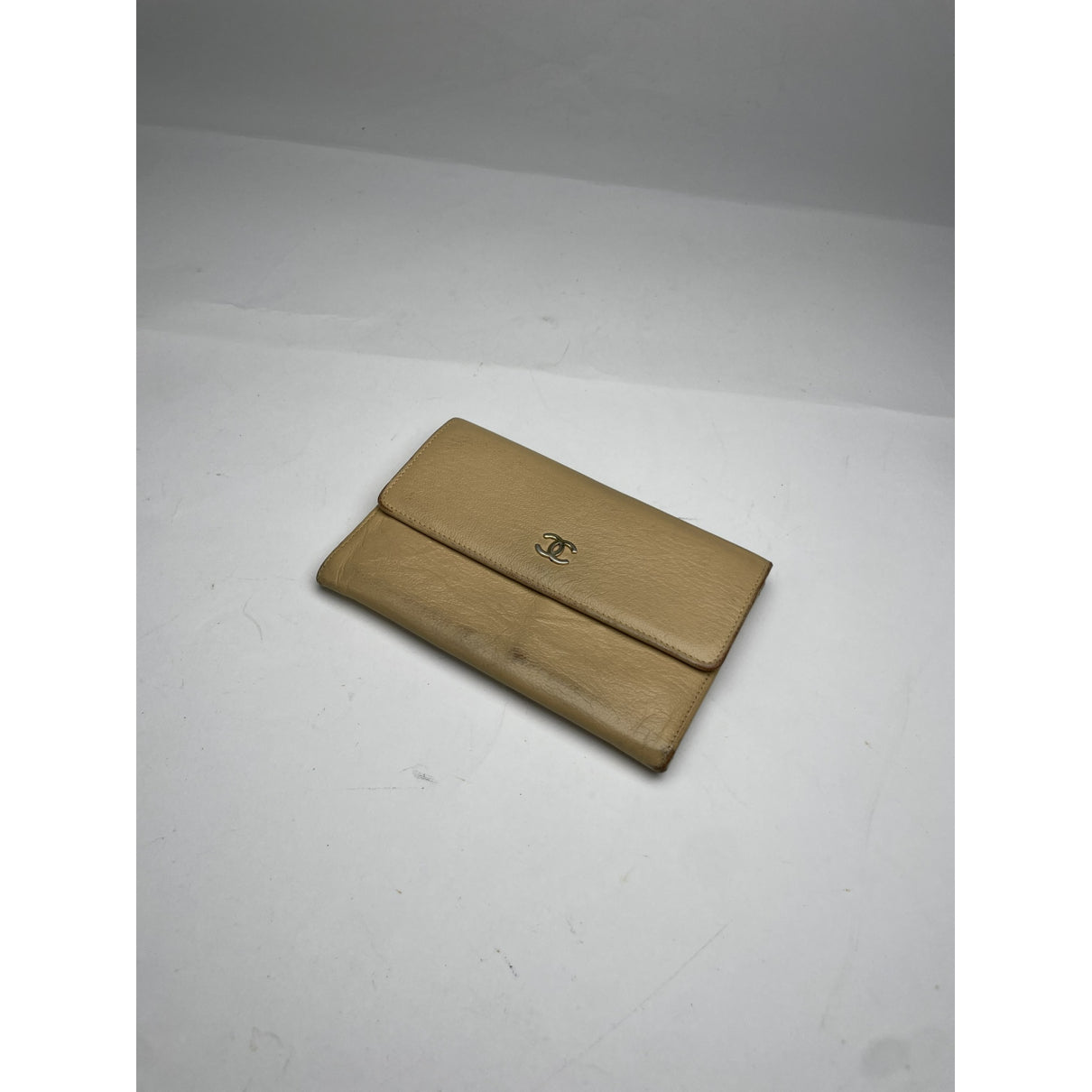 Chanel Timeless/Classique Beige Leather Wallet image 5
