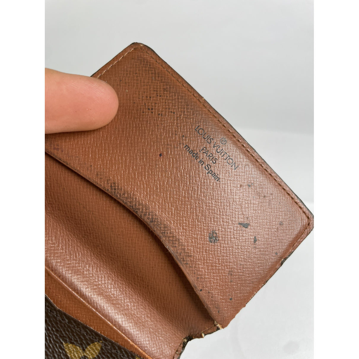 Louis Vuitton Purse image 4