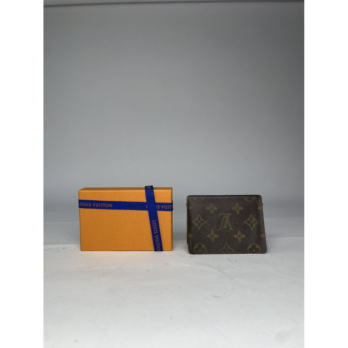 Louis Vuitton Daily Brown Leather Purse image 2