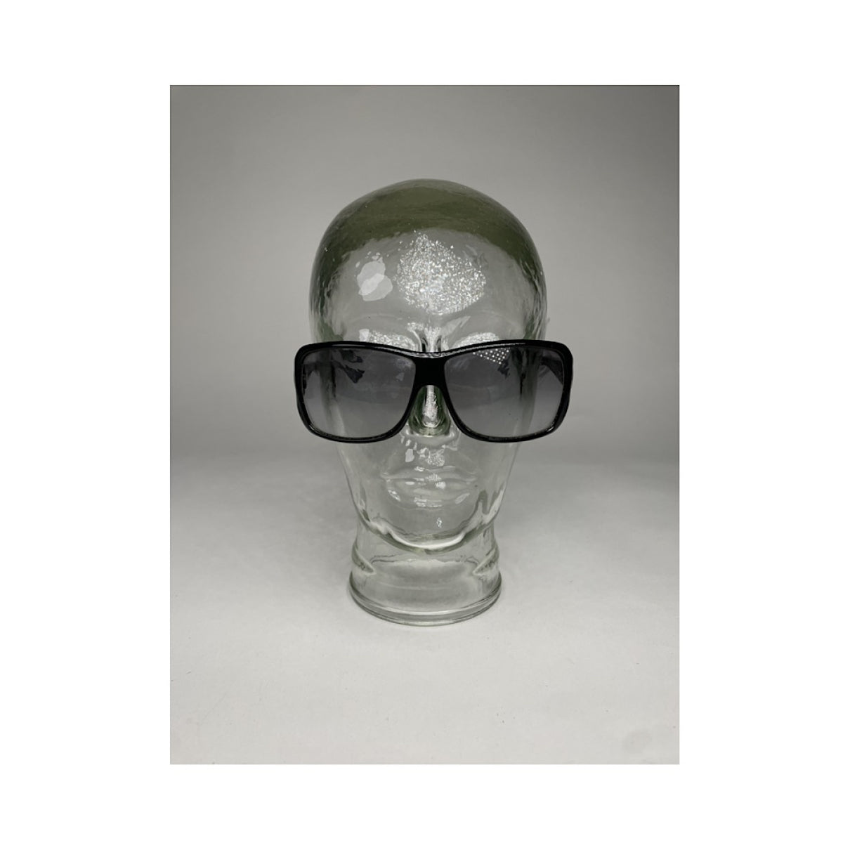 Gucci Sunglasses image 2