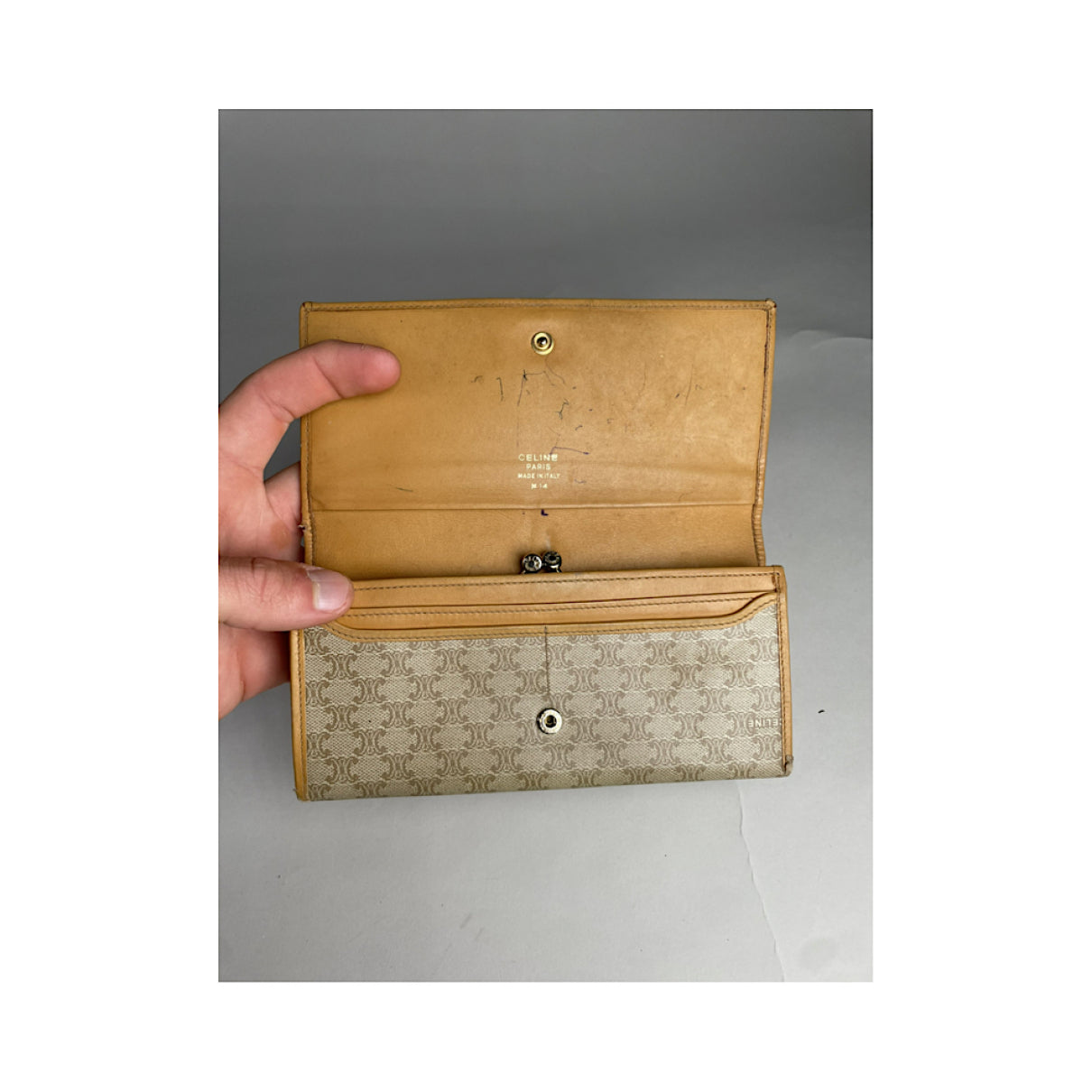 Celine Triomphe Beige Leather Wallet image 2