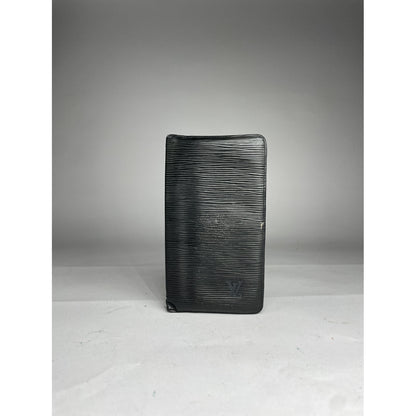 Louis Vuitton Couverture Passeport Purse image 3