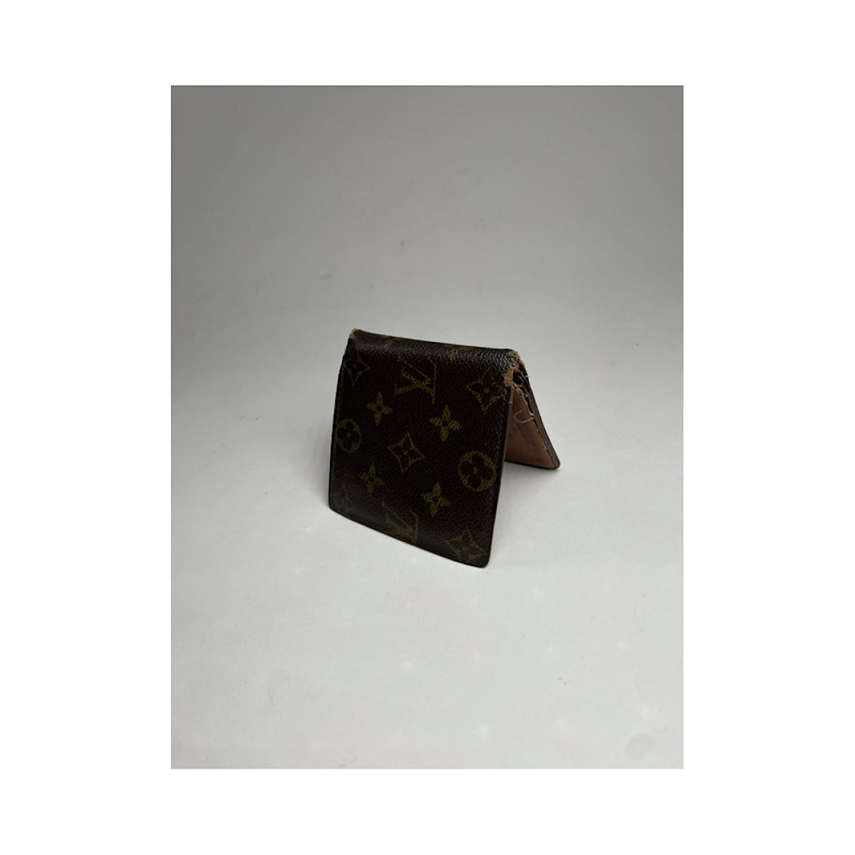 Louis Vuitton Purse image 5