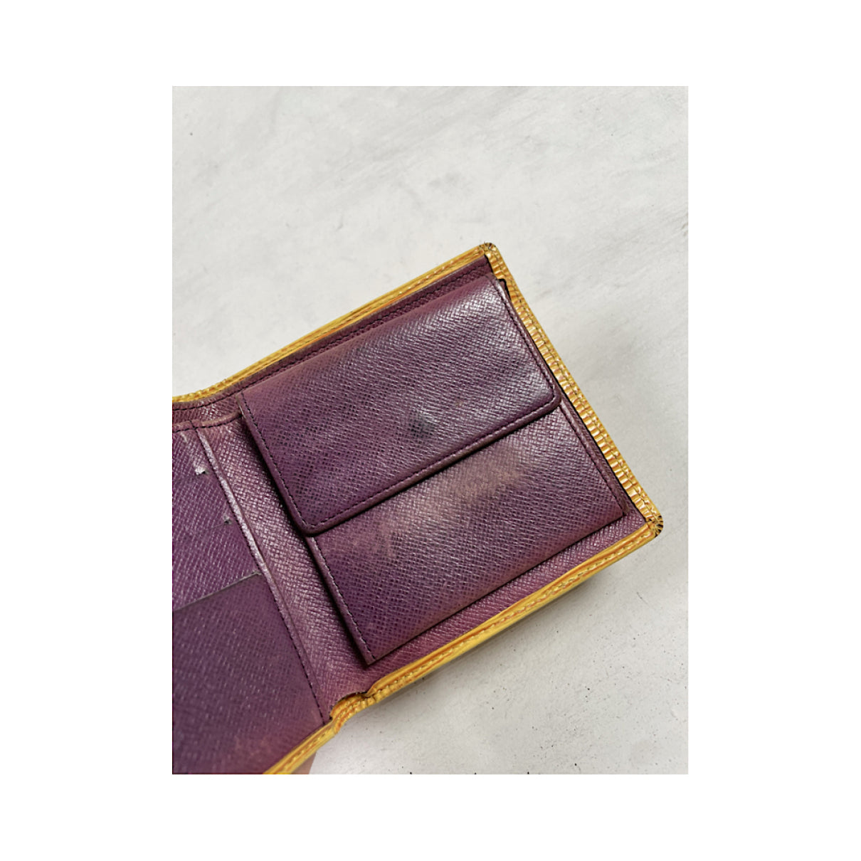 Louis Vuitton Purse image 4