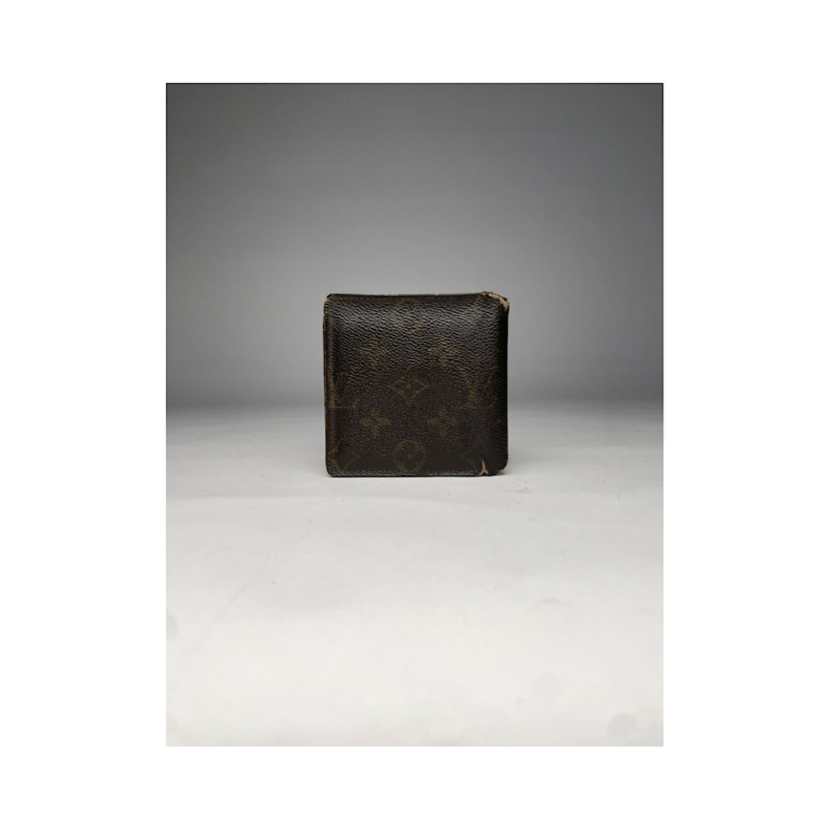 Louis Vuitton Purse image 3