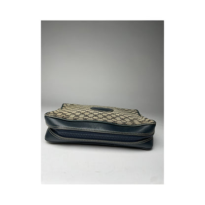 Celine Triomphe Vintage Clutch Bag image 5