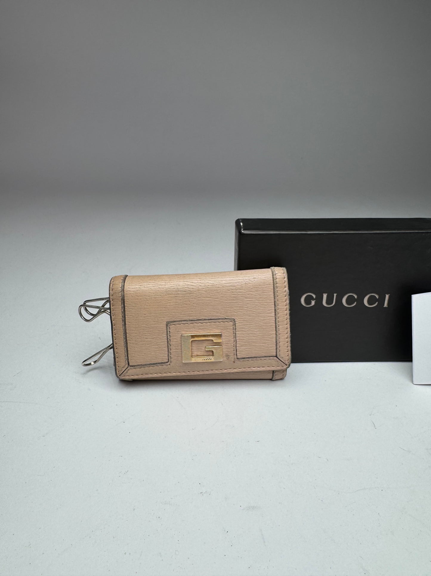 Vintage Gucci Leather Key Holder Rose / beige