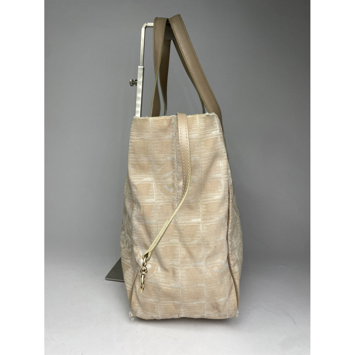 Chanel Beige Polyester Handbag image 5