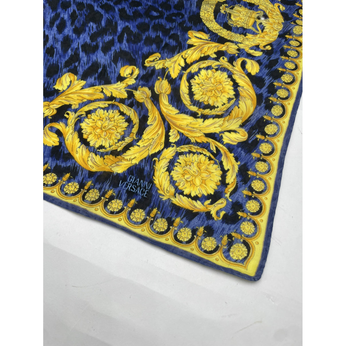 Gianni Versace Scarf image 3