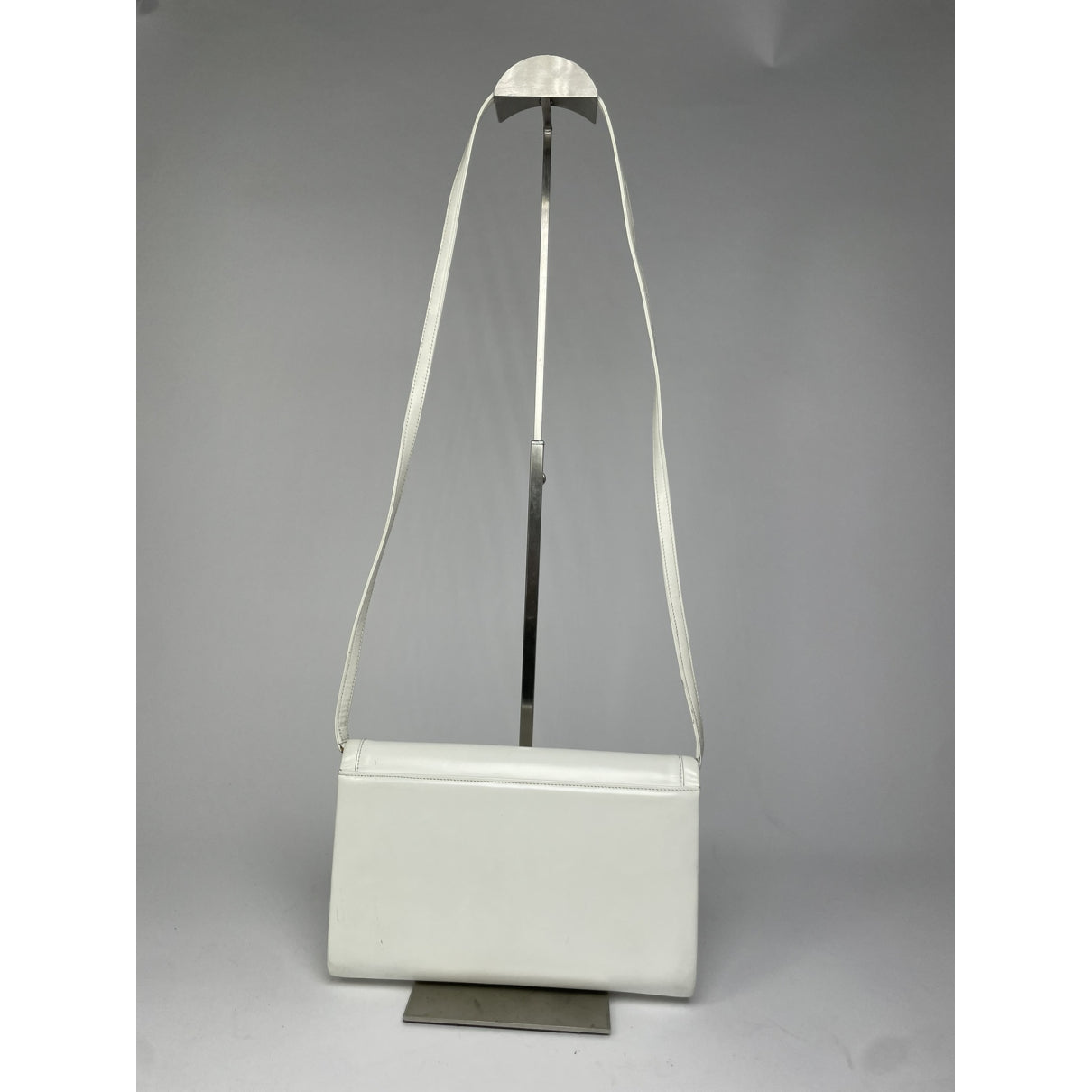 Givenchy Infinity Handbag image 4