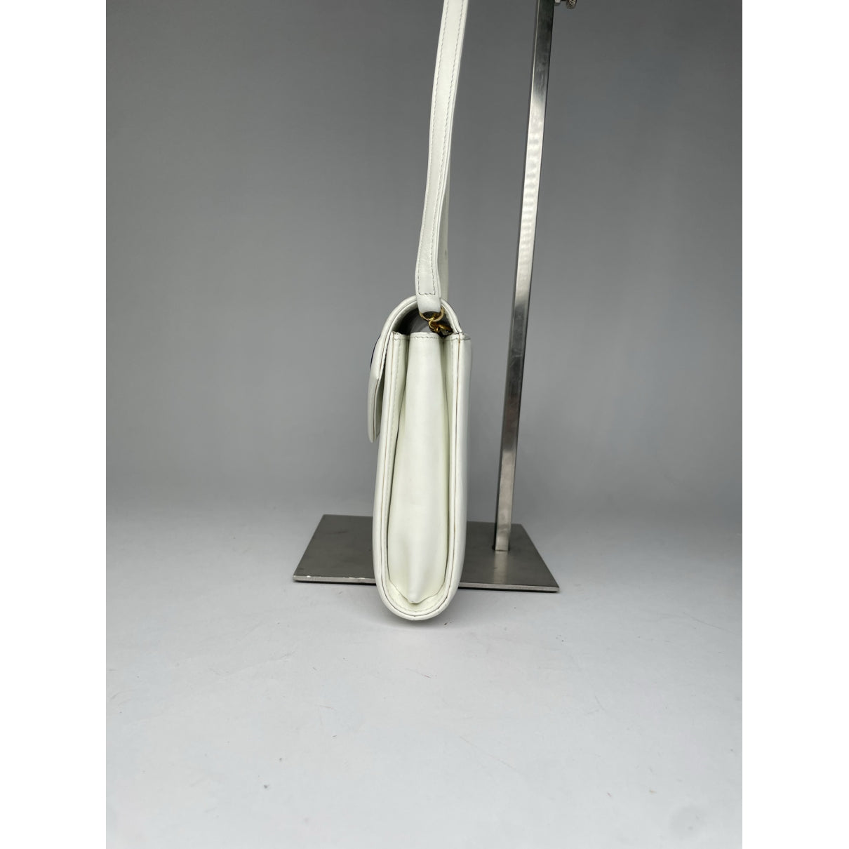 Givenchy Infinity Handbag image 5